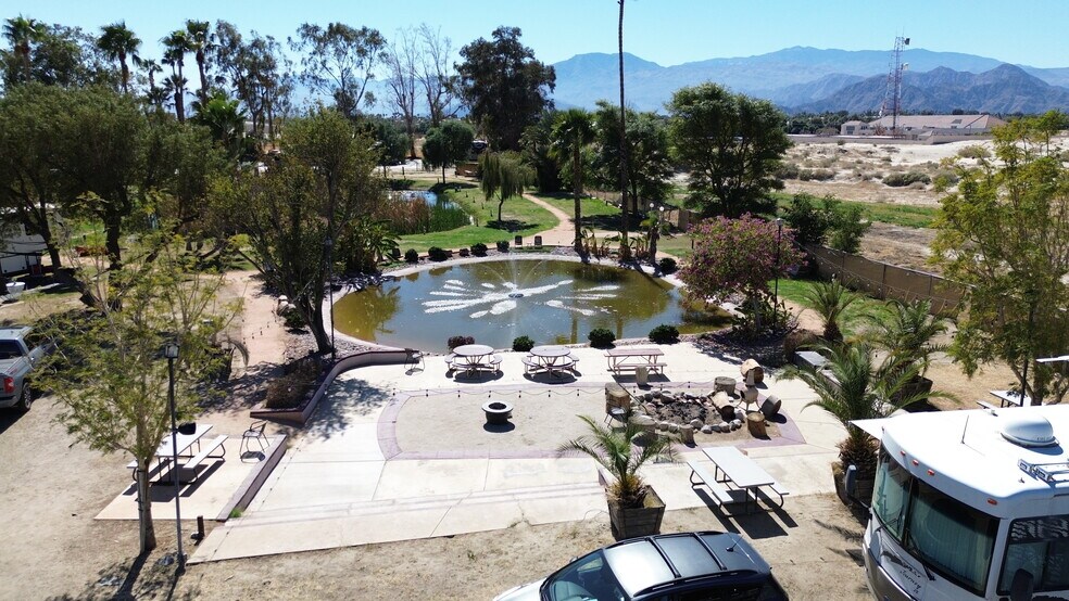 40655 Jefferson St, Indio, CA à vendre - Photo de l’immeuble – Image 3 sur 77