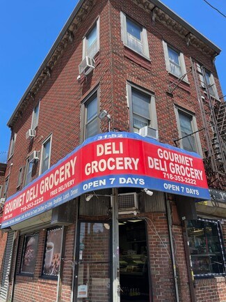Plus de détails pour 3152 137th St, Flushing, NY - Local commercial à vendre