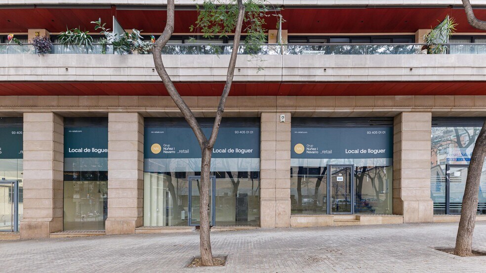 Carrer Dels Comtes De Bell-Lloc, 161, Barcelone, Barcelona à louer - Photo de l’immeuble – Image 3 sur 5