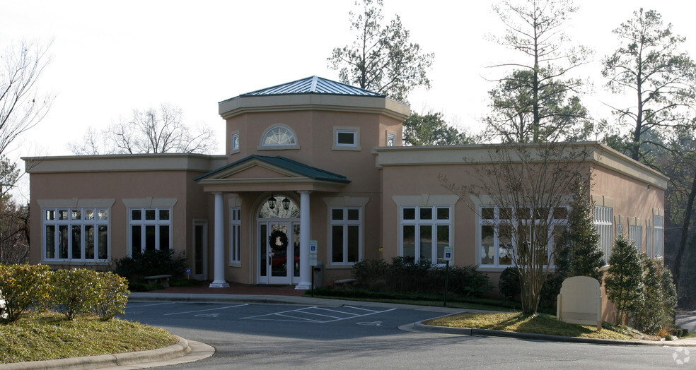 1525 E Franklin St, Chapel Hill, NC à vendre - Photo de l’immeuble – Image 3 sur 4