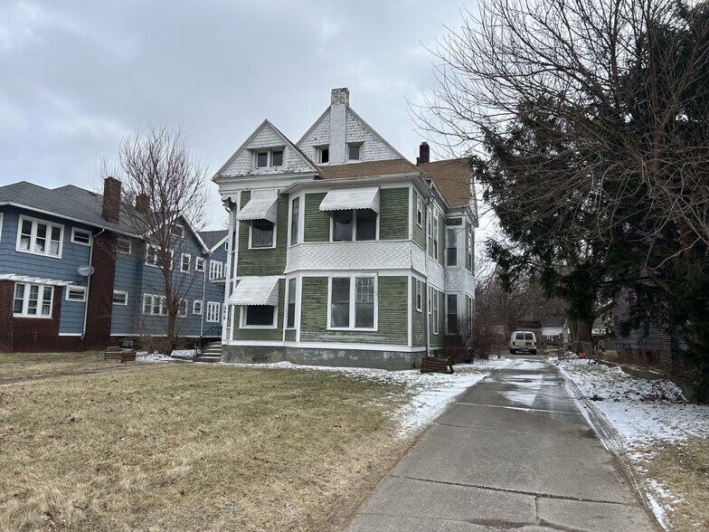 2618 Collingwood Blvd, Toledo, OH à vendre - Photo de l’immeuble – Image 3 sur 3