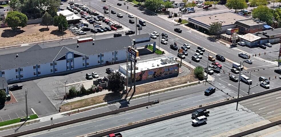 2435 S State St, Salt Lake City, UT à louer - Photo de l’immeuble – Image 2 sur 7