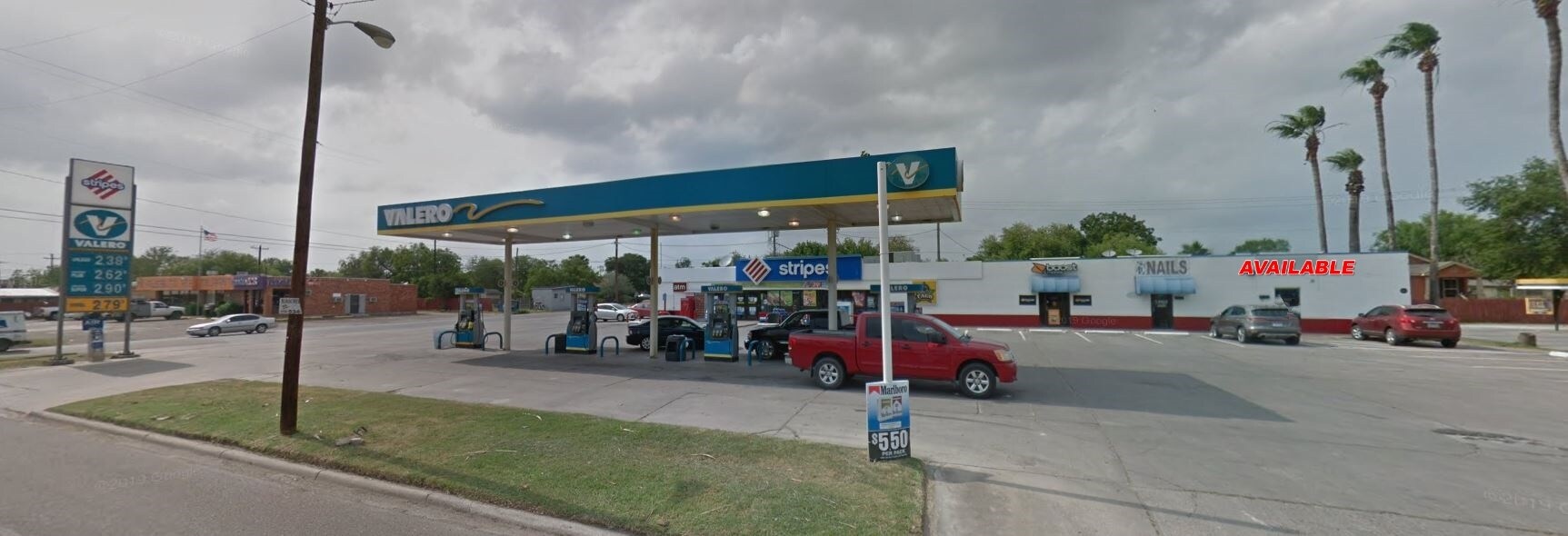 423 E Hidalgo Ave, Raymondville, TX à louer Photo de l’immeuble– Image 1 sur 3