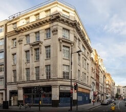 57 Margaret St, Londres à louer Photo de l’immeuble– Image 2 sur 4