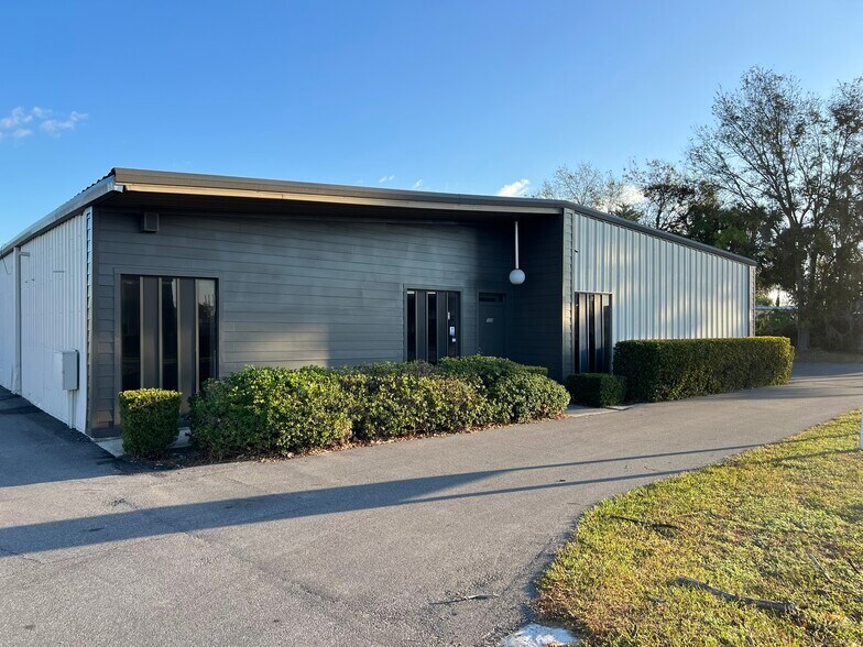 503 W Brannen Rd, Lakeland, FL à louer - Photo de l’immeuble – Image 3 sur 4