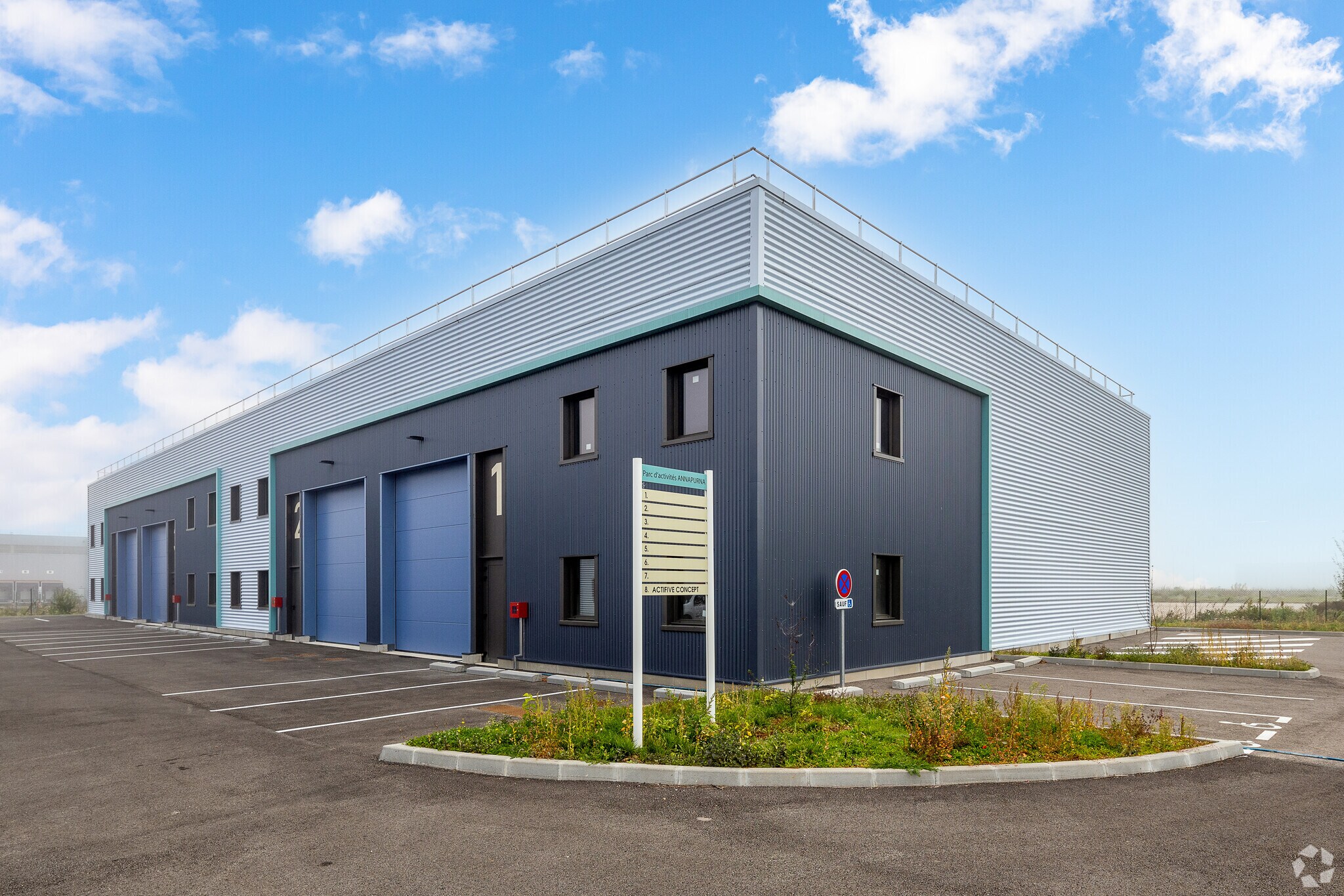 780 Allée Des Cedres, Saint-Vulbas à vendre Photo principale– Image 1 sur 3