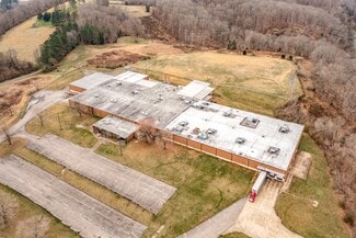 Plus de détails pour 200 Universal Dr, Centerville, TN - Industriel/Logistique à louer