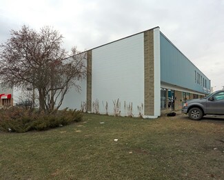 Plus de détails pour 12726-12832 141st St NW, Edmonton, AB - Local d’activités à vendre