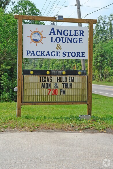 1800 Patricia Dr, Pensacola, FL à vendre - Autre – Image 2 sur 33