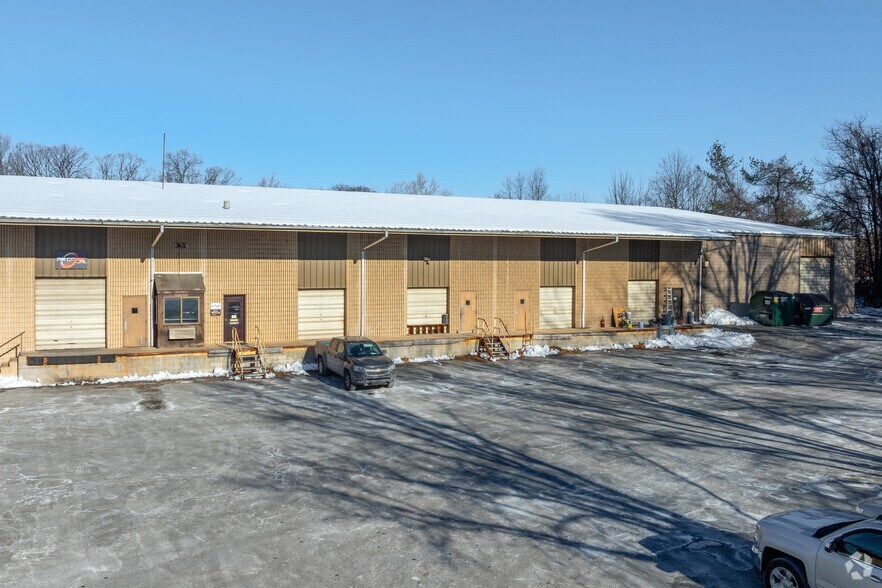 750 Enterprise Way, Lancaster, PA à louer - Photo principale – Image 1 sur 5