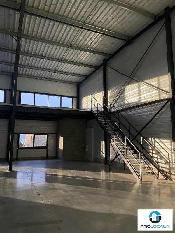 Local d'activités dans Annecy à vendre Photo de l’immeuble– Image 1 sur 8