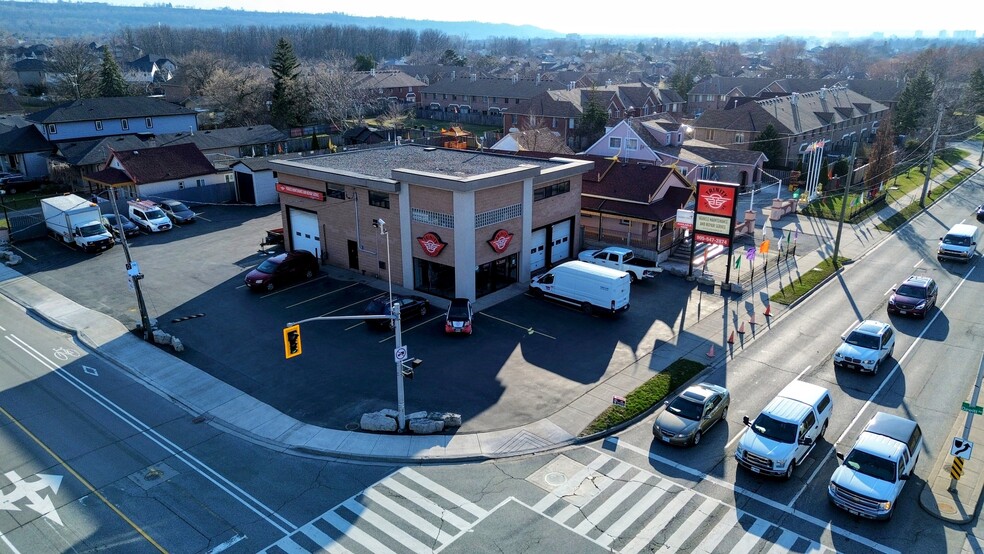 520 Barton St, Hamilton, ON à louer - Photo de l’immeuble – Image 1 sur 11