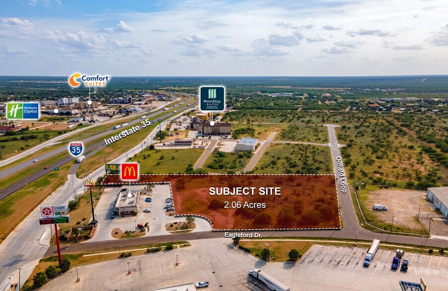 0000 IH 35 Frontage, Cotulla, TX à vendre - Photo de l’immeuble – Image 2 sur 5