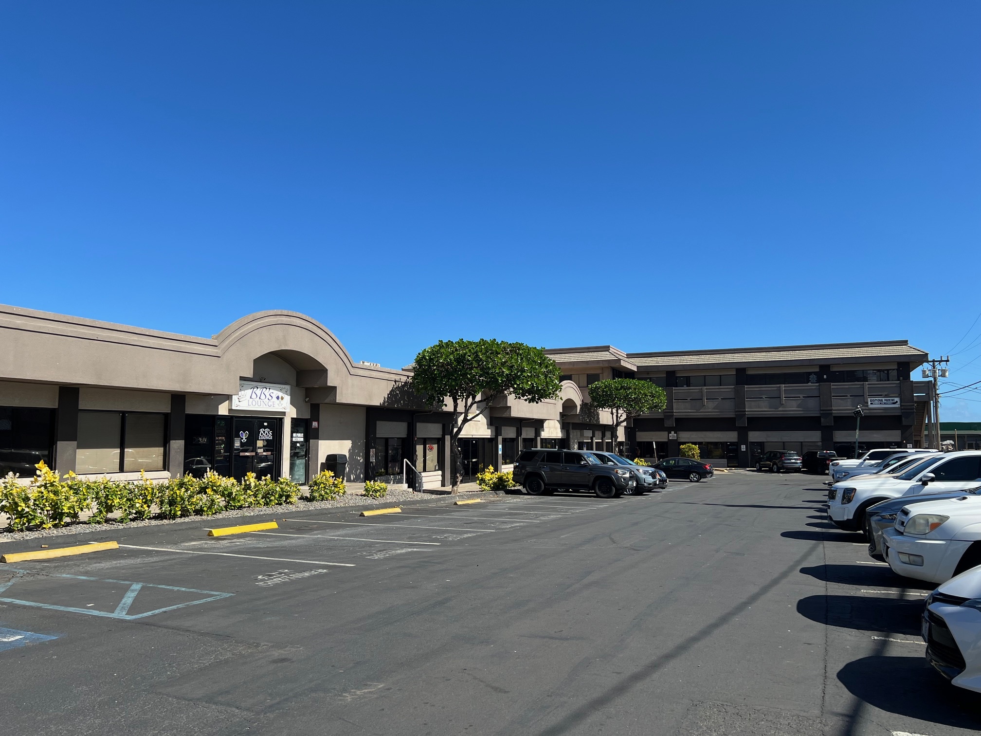 270 Waiehu Beach Rd, Wailuku, HI à louer Photo de l’immeuble– Image 1 sur 3