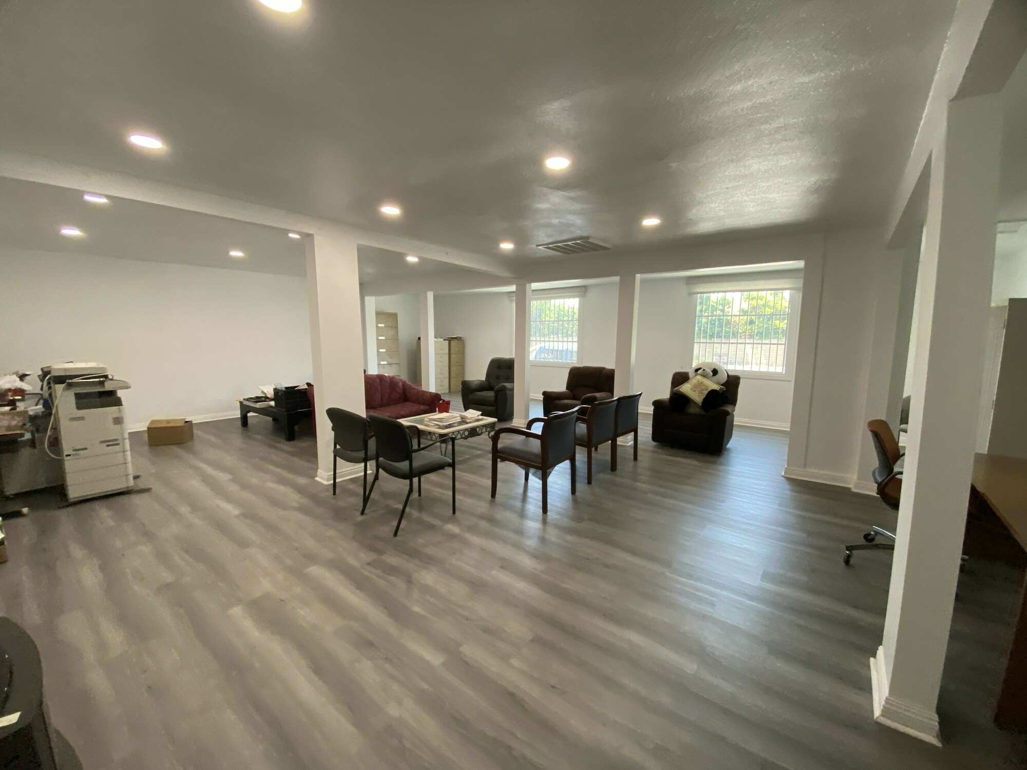 19104 Norwalk Blvd, Artesia, CA à louer Photo intérieure– Image 1 sur 1