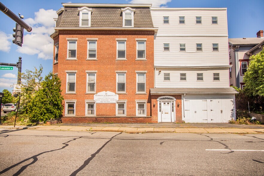 43 Highland St, Worcester, MA à vendre - Photo de l’immeuble – Image 3 sur 22