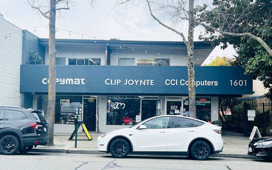 1601 N Main St, Walnut Creek, CA à louer - Photo de l’immeuble – Image 1 sur 1