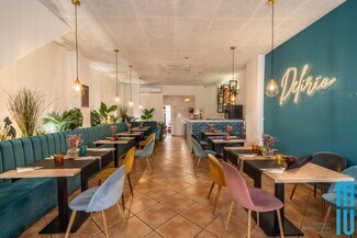 Plus de détails pour Local commercial à louer