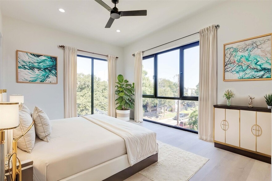 4206 Cabell Dr, Dallas, TX à vendre - Photo intérieure – Image 3 sur 20