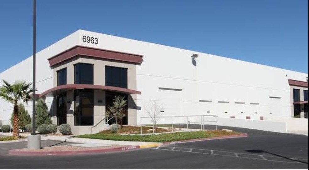 6957 Speedway Blvd, Las Vegas, NV à louer - Photo de l’immeuble – Image 2 sur 5