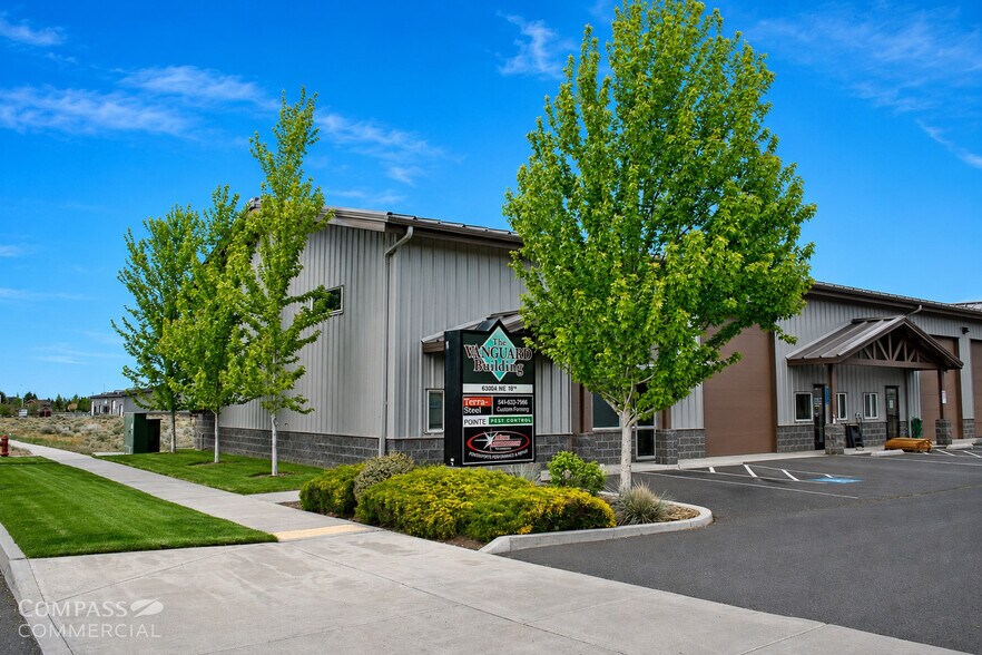 63004 NE 18th St, Bend, OR à louer - Photo de l’immeuble – Image 1 sur 8