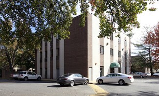 Plus de détails pour 6733 Curran St, McLean, VA - Bureau à louer