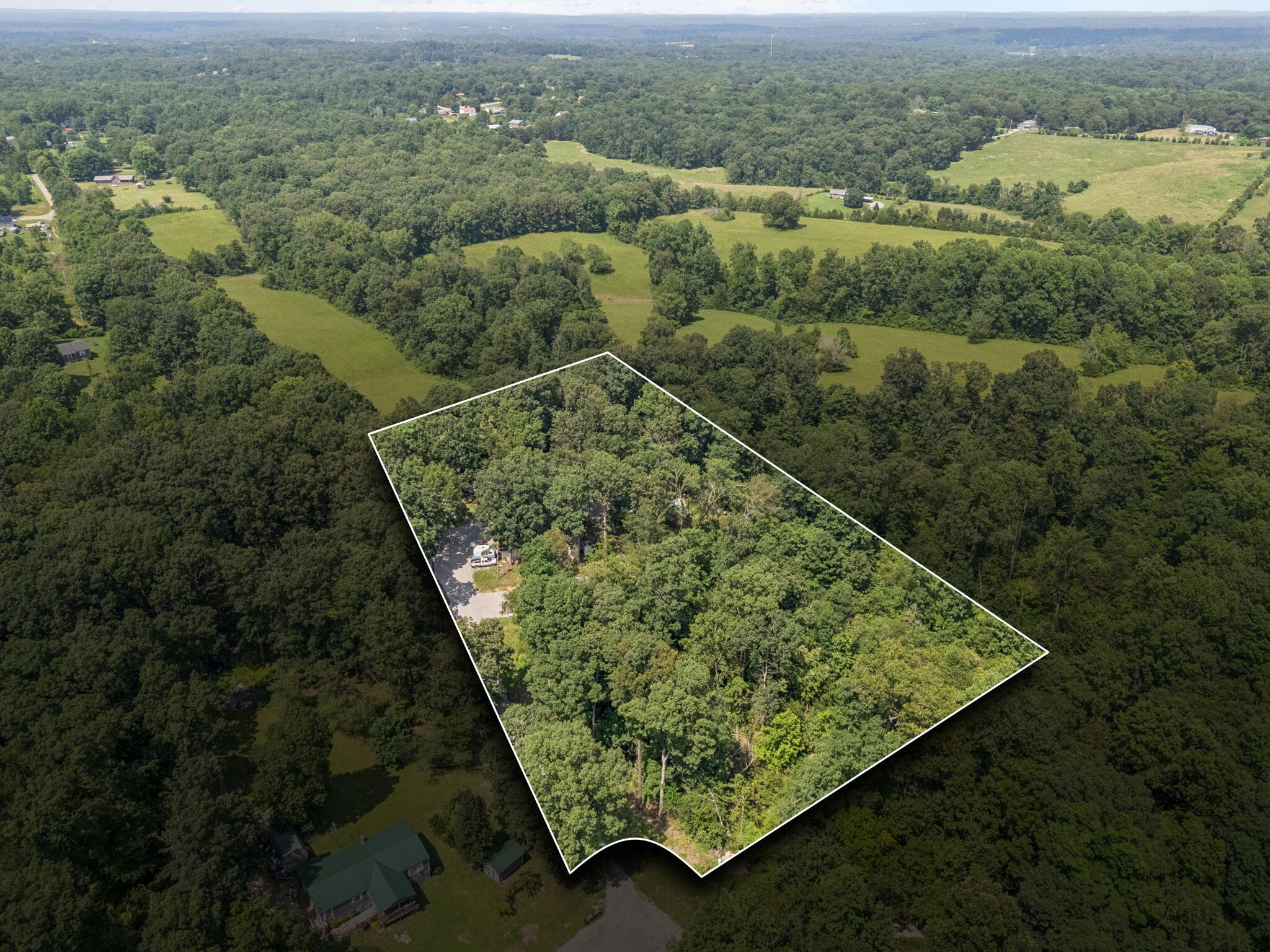 9314 Beeler Ct, Bon Aqua, TN à vendre Photo principale– Image 1 sur 52