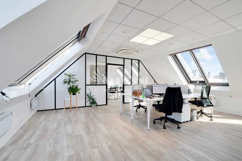 121-123 Rue Edouard Vaillant, Levallois-Perret à vendre - Photo de l’immeuble – Image 1 sur 10