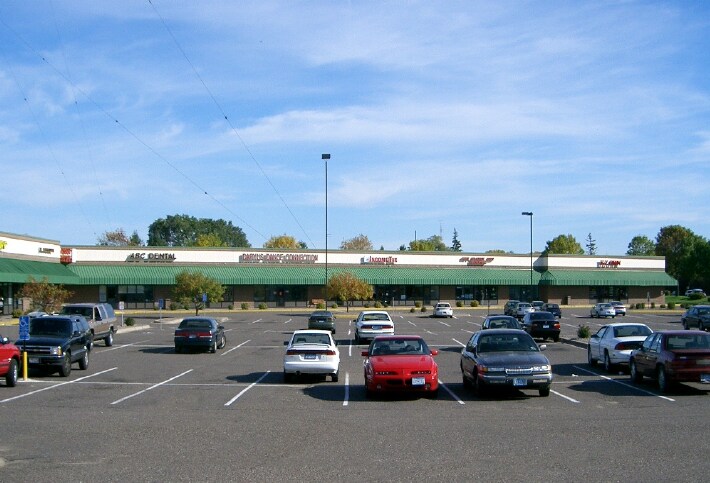 3351-3397 Coon Rapids Blvd NW, Coon Rapids, MN à louer - Photo de l’immeuble – Image 3 sur 10