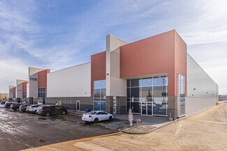 Plus de détails pour 5613-5645 70 St NW, Edmonton, AB - Local d'activités à louer