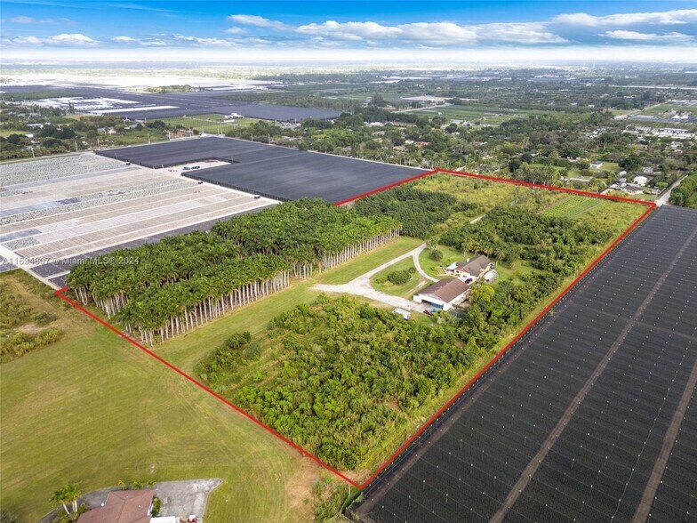 22100 SW 194th Ave, Miami, FL à vendre - Photo principale – Image 1 sur 12