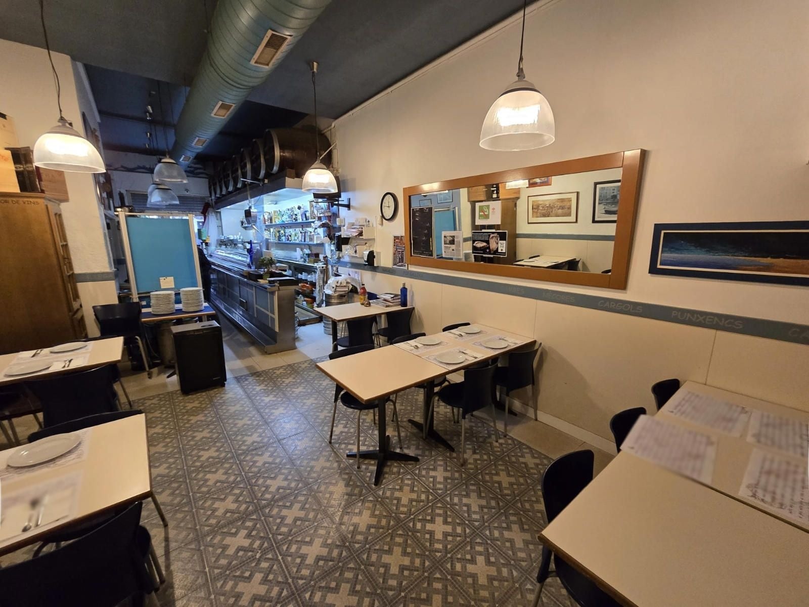 Local commercial dans Barcelone, Barcelona à louer Photo intérieure– Image 1 sur 10