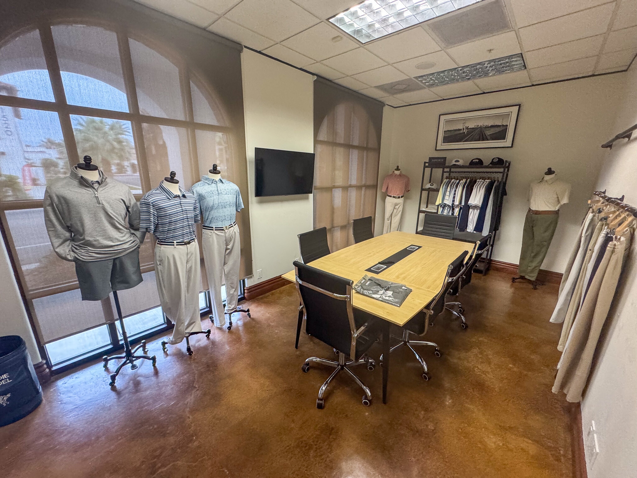 51555 Desert Club Dr, La Quinta, CA à louer Photo intérieure– Image 1 sur 6