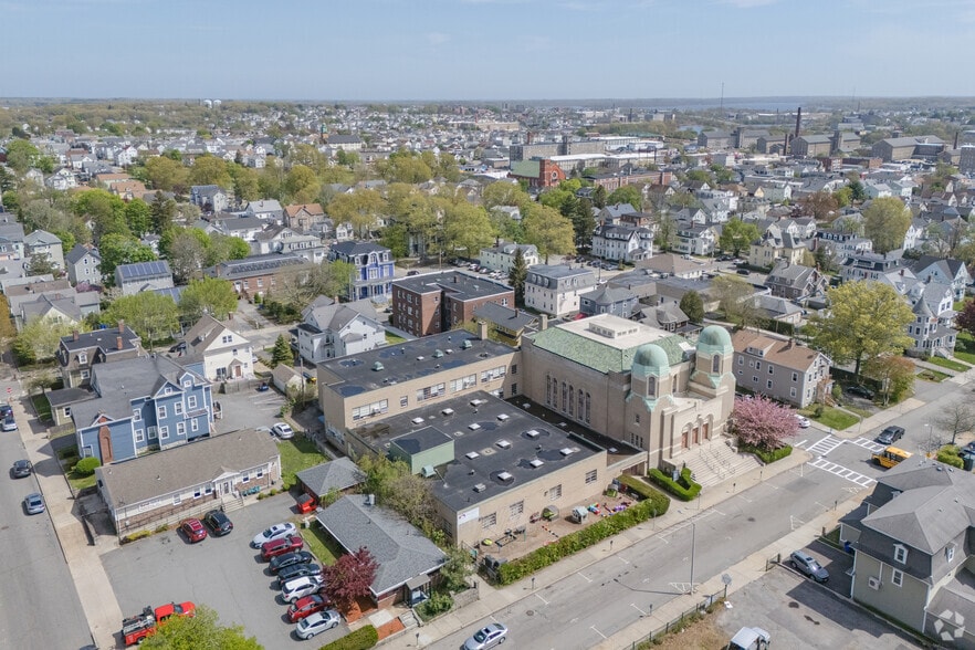 385 High St, Fall River, MA à louer - Aérien – Image 3 sur 4