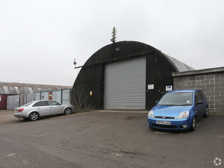 Boughton Industrial Est, Boughton à vendre - Photo principale – Image 2 sur 2