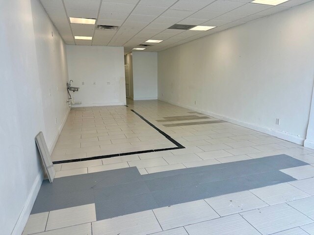 4242 N Federal Hwy, Fort Lauderdale, FL à louer - Photo de l’immeuble – Image 3 sur 33
