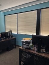 1232 E Broadway Rd, Tempe, AZ à louer Photo intérieure– Image 1 sur 6