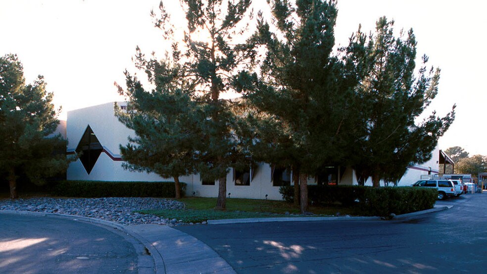 3601 E La Salle St, Phoenix, AZ à louer - Photo de l’immeuble – Image 2 sur 7
