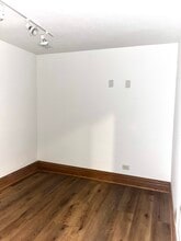 613 W Briar Pl, Chicago, IL à louer Photo de l’immeuble– Image 1 sur 2