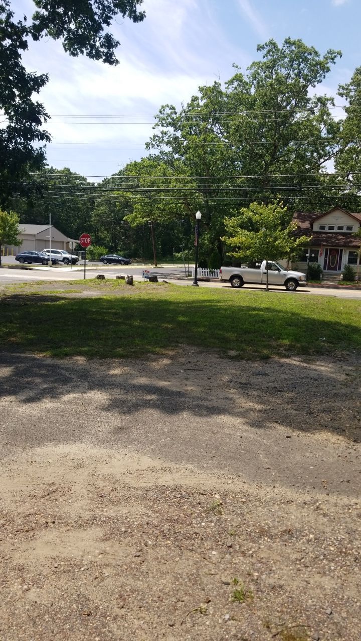 621 Erial Rd, Pine Hill, NJ à louer Photo de l’immeuble– Image 1 sur 5