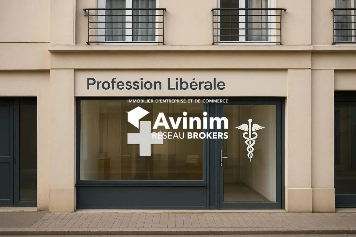 Local commercial dans Montsoult à louer Photo de l’immeuble– Image 1 sur 2