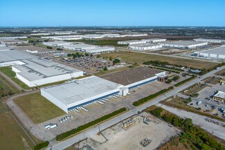 Plus de détails pour 1201 John Burgess Dr, Fort Worth, TX - Industriel/Logistique à louer