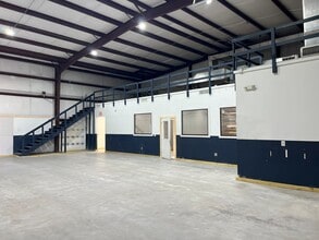 2528 Hatfield Rd, Pearland, TX à louer Photo intérieure– Image 2 sur 3