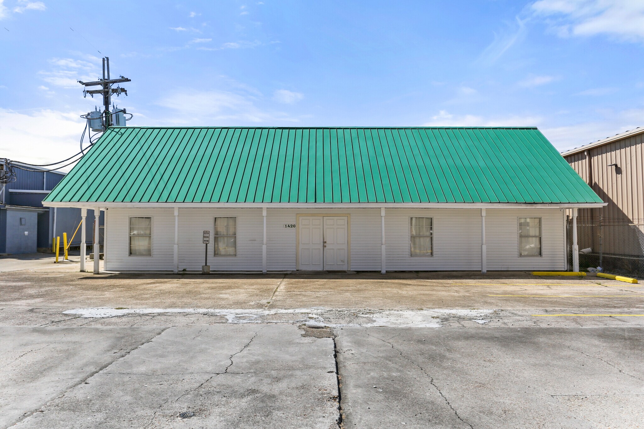 1420 Fourth St, Westwego, LA à louer Photo de l’immeuble– Image 1 sur 6