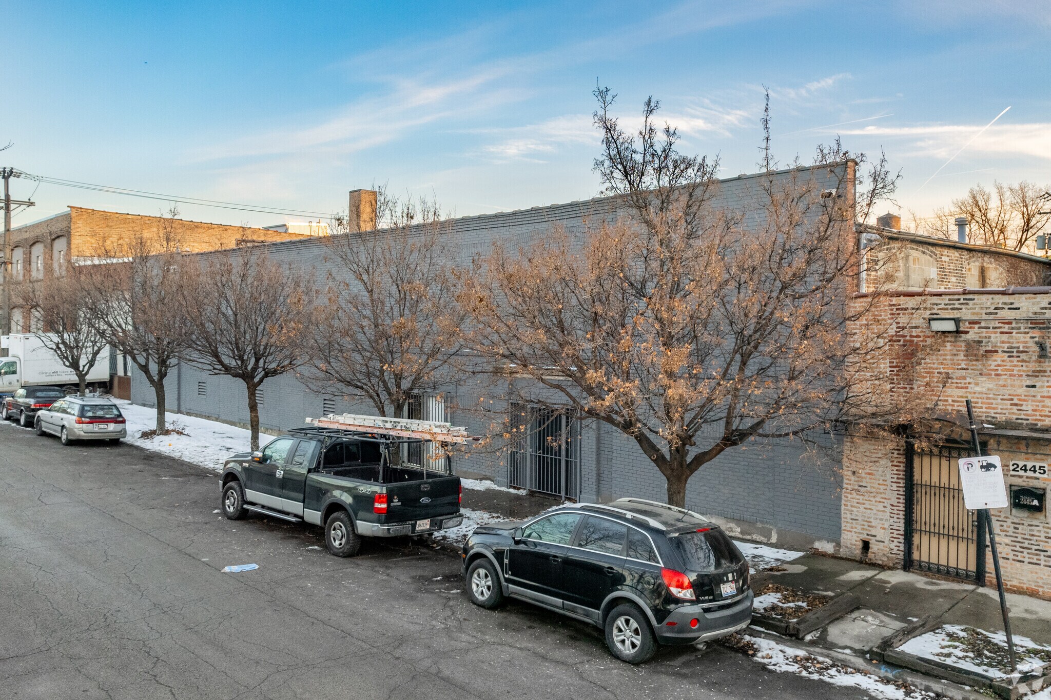 2415 W 24th Pl, Chicago, IL à vendre Photo principale– Image 1 sur 39