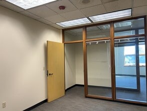 1900 W Nickerson St, Seattle, WA à louer Photo intérieure– Image 1 sur 5
