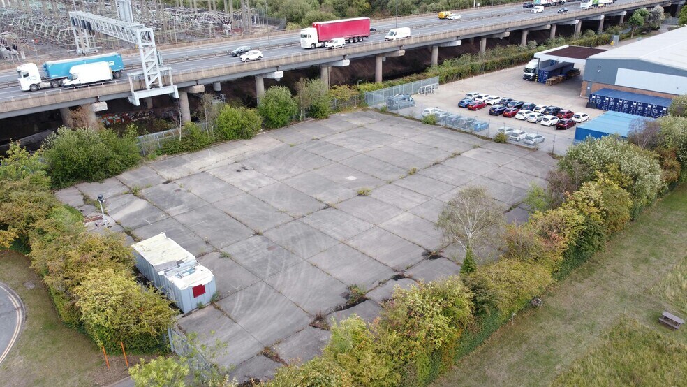 56 Jarvis Way, Birmingham à louer - Photo de l’immeuble – Image 2 sur 5