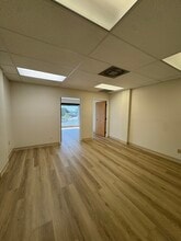 3880 S Washington Ave, Titusville, FL à louer Photo intérieure– Image 1 sur 3