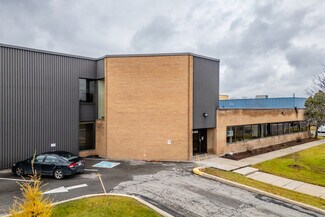 Plus de détails pour 2900 Av André, Dorval, QC - Industriel/Logistique à louer