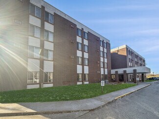 Plus de détails pour 1020 Shamrock Ln, Centerville, IA - Logement à vendre
